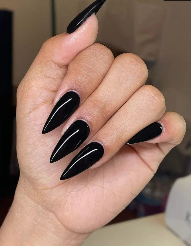 Press-On Nails Glossy Stiletto Set of 24