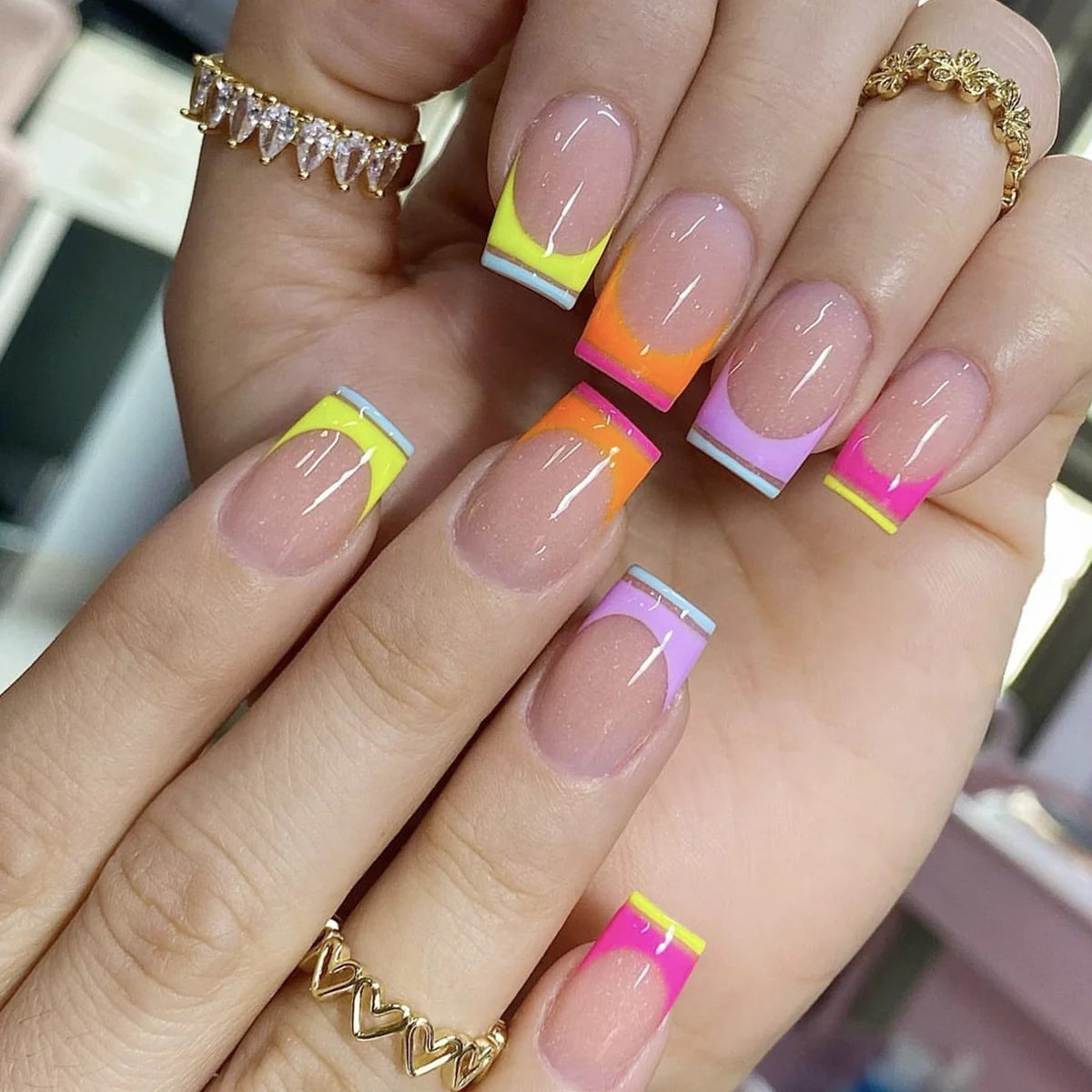 Press-On Nails Gradient Ombre Floral Long-Lasting