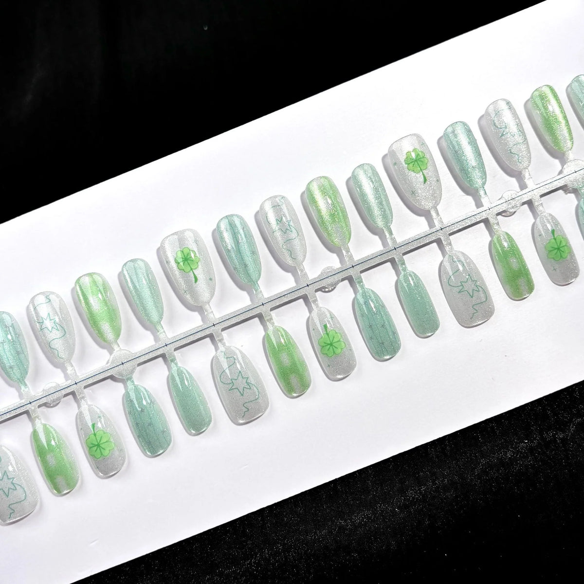Press-On Nails Green Floral Sparkle Peel-And-Press