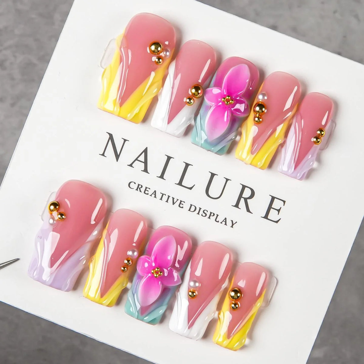 Press-On Nails Hand-Painted Floral & Beaded