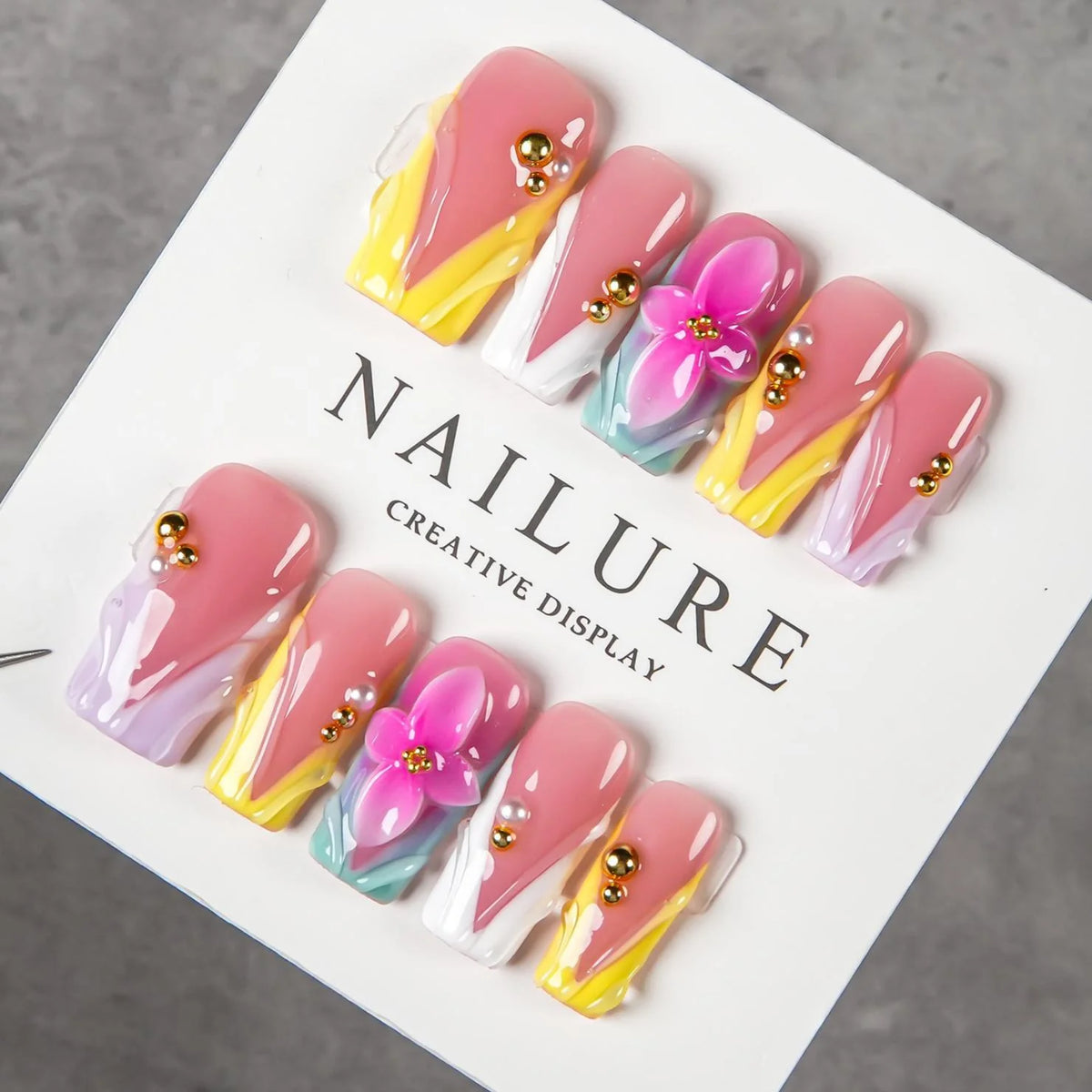 Press-On Nails Hand-Painted Floral & Beaded