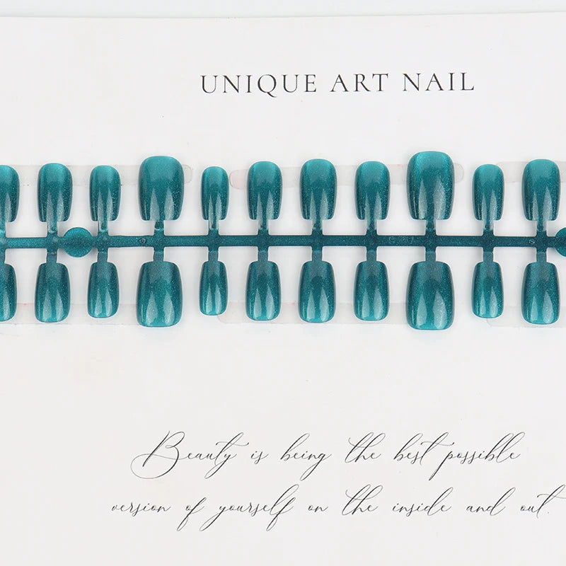 Press-On Nails High-Gloss Adhesive Backing 10-Piece Pack