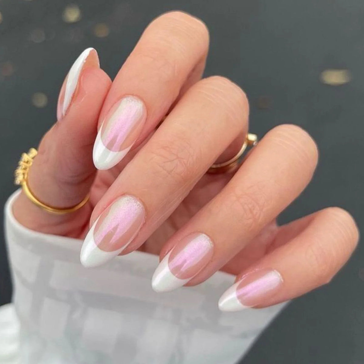 Press-On Nails Holiday Designs Gel Polish & Buffing Strips