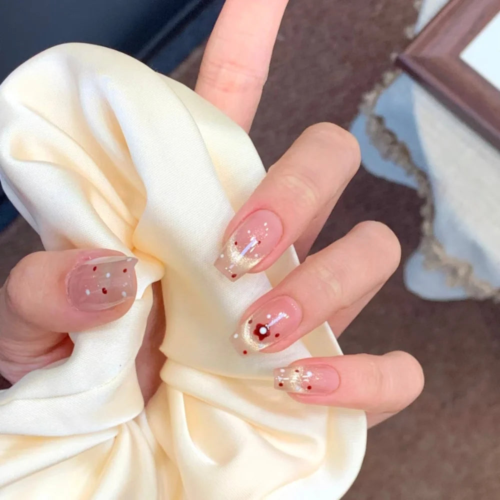 Press-On Nails Intricate Floral Glossy Gel Finish