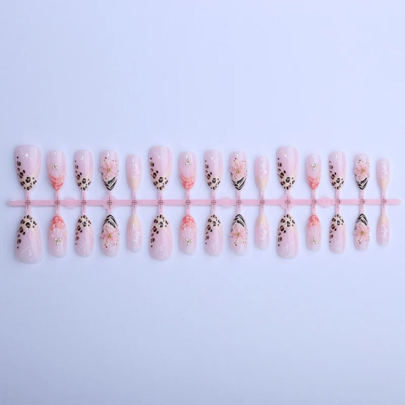 Press-On Nails Intricate Floral Quick Application