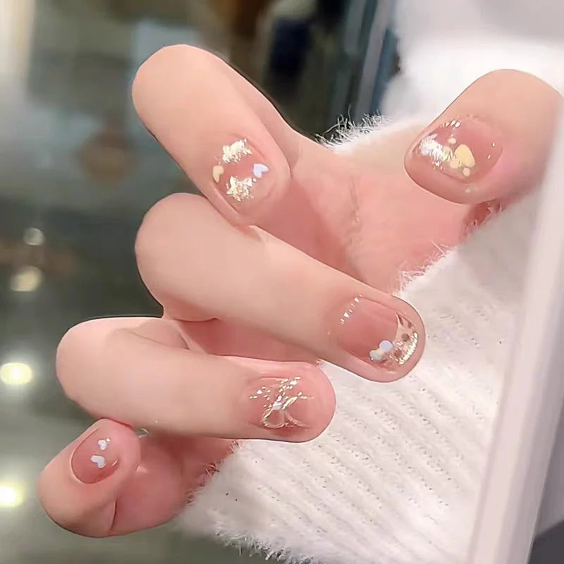 Press-On Nails Intricate Shimmer & Strong Hold