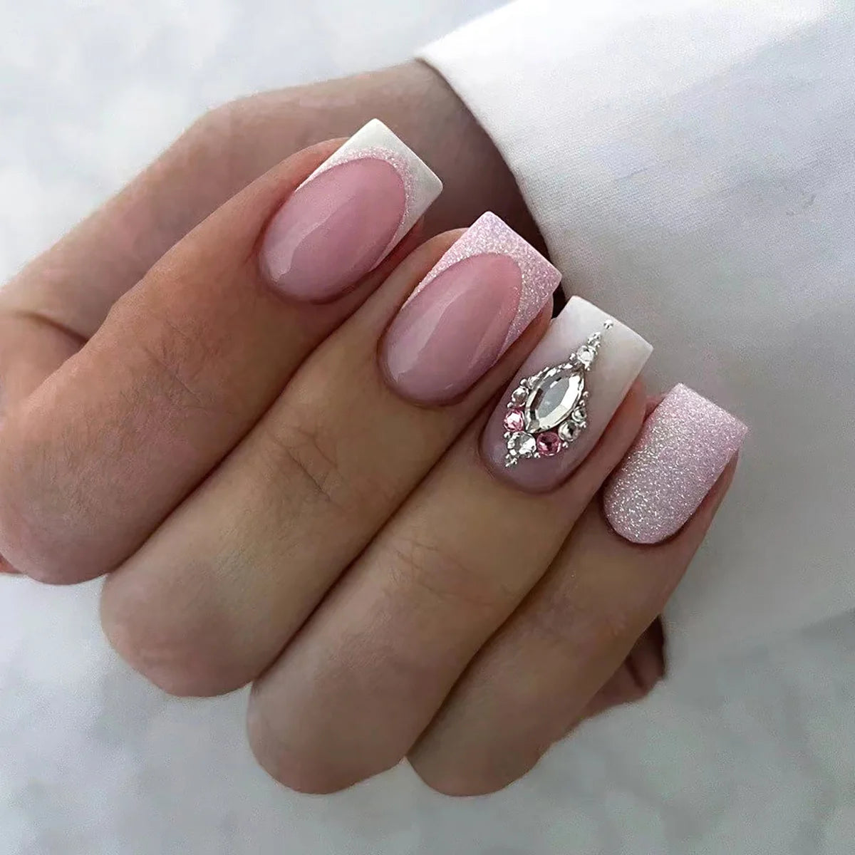 Press-On Nails Leaf Design Easy-Apply & Reusable