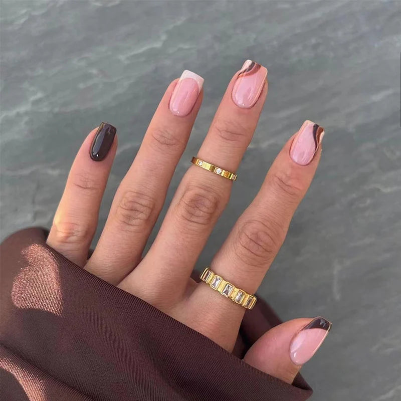 Press-On Nails Leaf Design Easy-Apply & Reusable