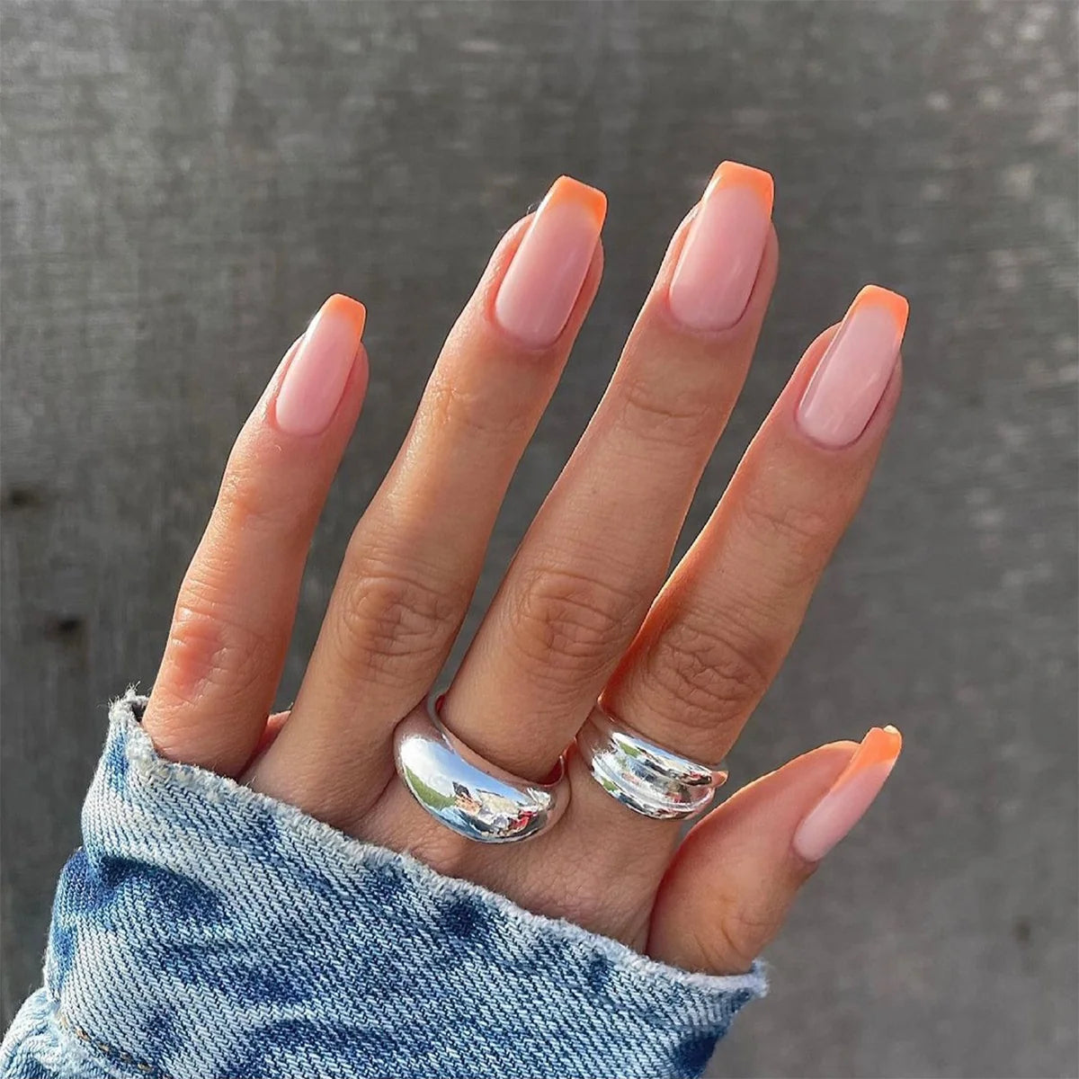Press-On Nails Leaf Design Easy-Apply & Reusable