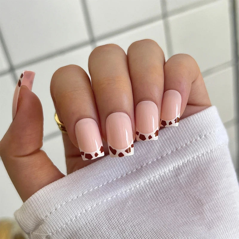 Press-On Nails Leaf Design Easy-Apply & Reusable