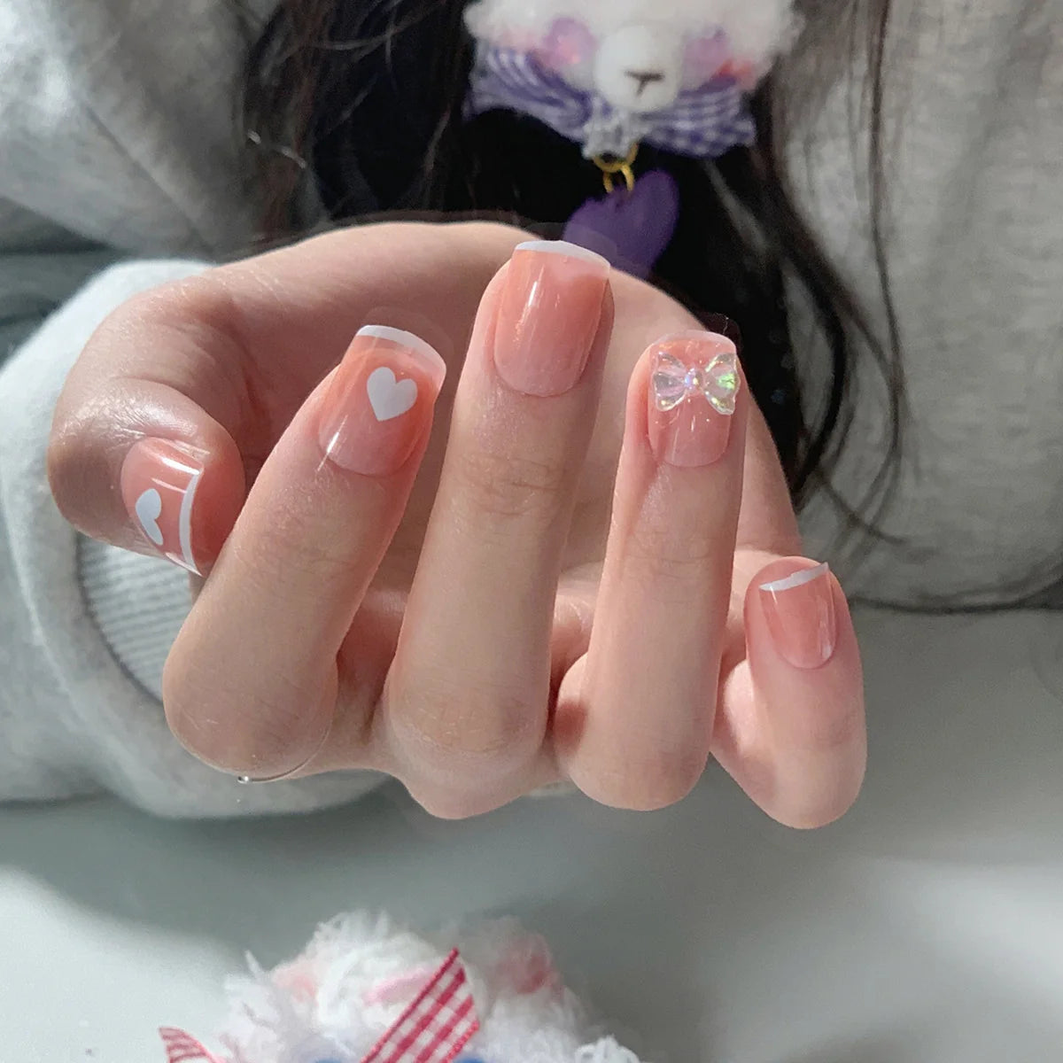 Press-On Nails Leaf Design Easy-Apply & Reusable