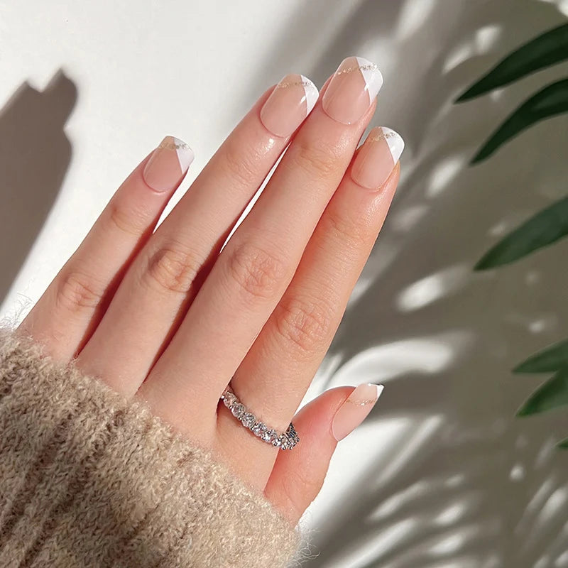 Press-On Nails Leaf Design Easy-Apply & Reusable