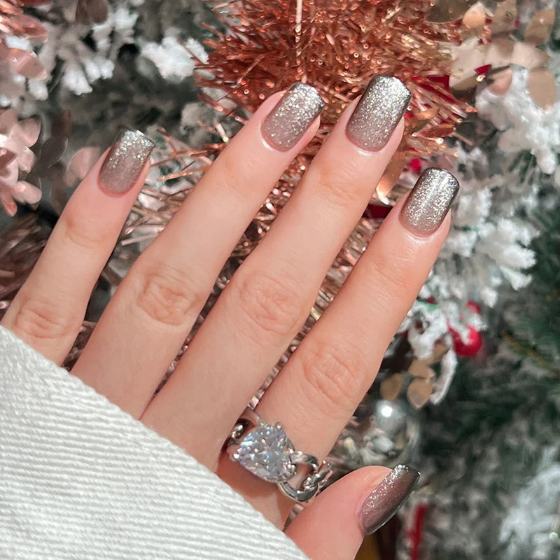 Press-On Nails Leaf Design Easy-Apply & Reusable