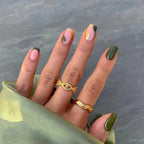 Press-On Nails Leaf Design Easy-Apply & Reusable