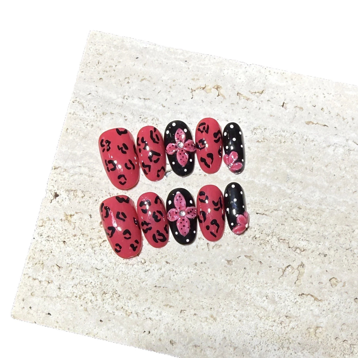Press-On Nails Leopard Print & Floral Short Oval