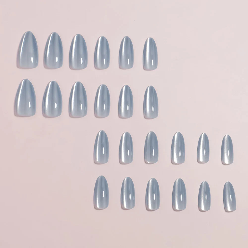 Press-On Nails Light Blue Natural-Look Set of 30