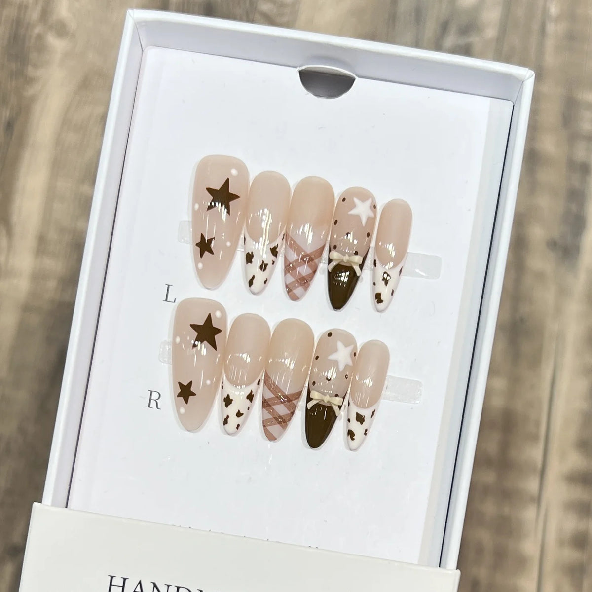 Press-On Nails Long Oval Artistic Designs & Reusable