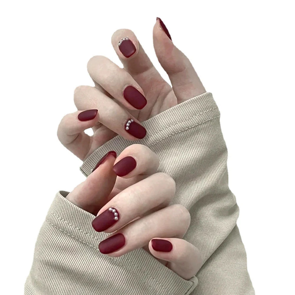 Press-On Nails Matte Finish Pearl Accent Peel & Stick