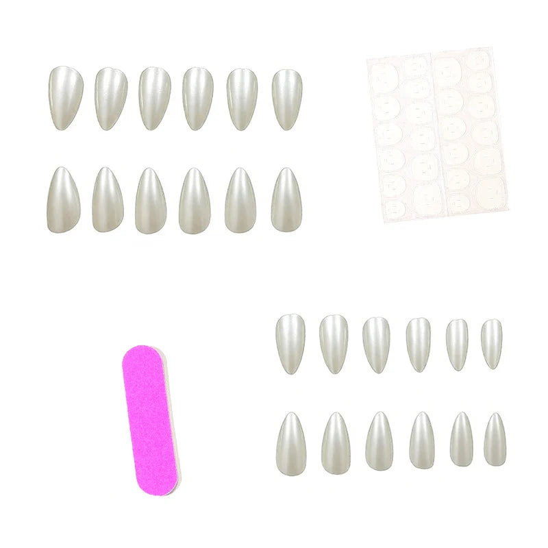 Press-On Nails Matte Finish Set of 24