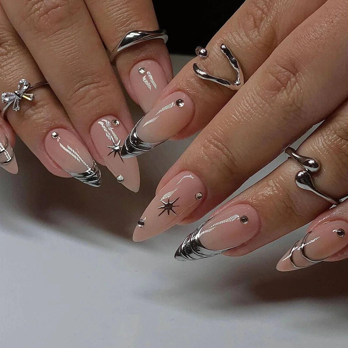 Press-On Nails Metallic Accent & Nude Base Reusable