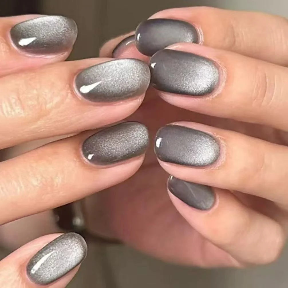 Press-On Nails Metallic Ombre Reusable & Strong Adhesive