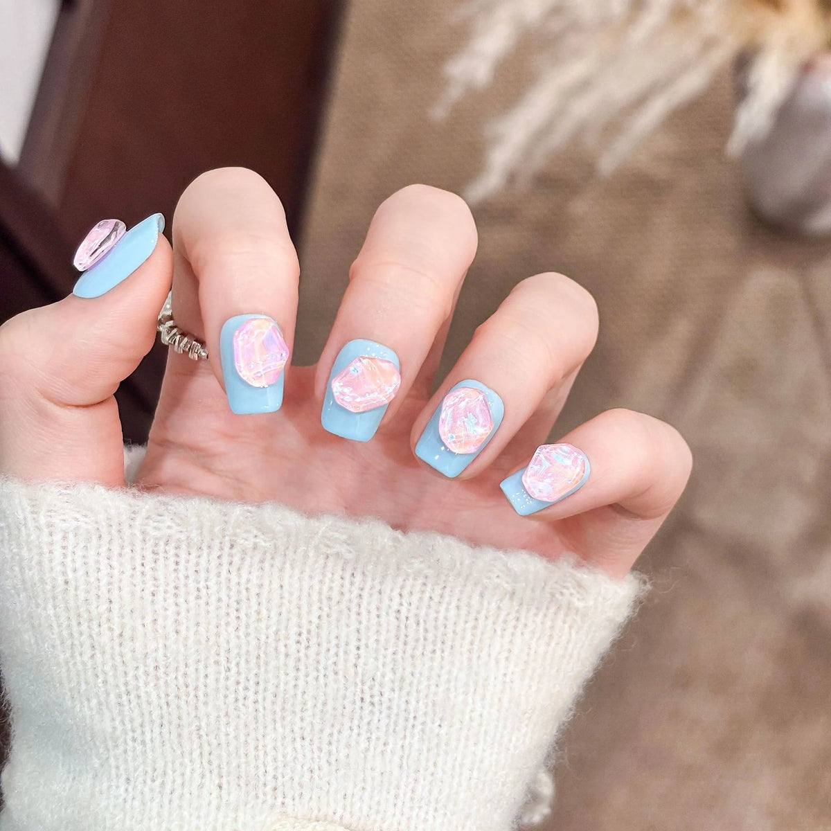 Press-On Nails Peacock Feather Design Easy-Apply & Long-Lasting