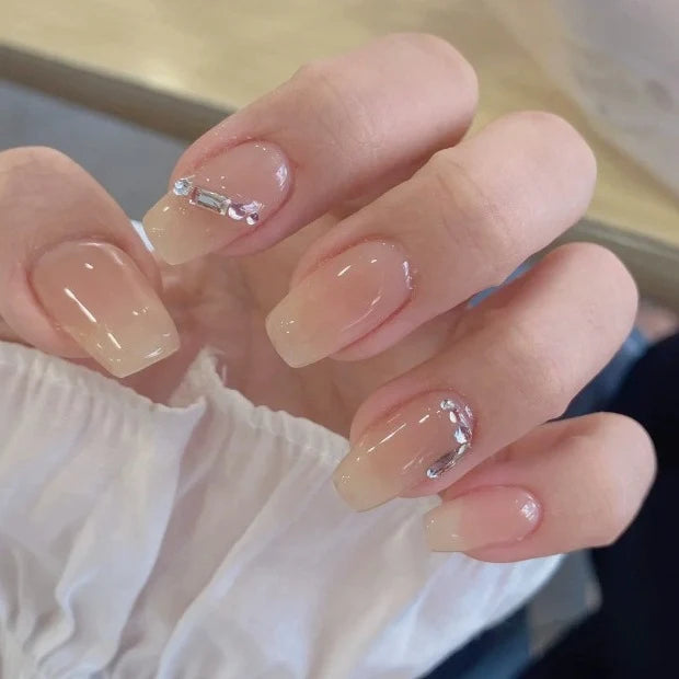 Press-On Nails Peel-And-Apply Nude With Silver Accents