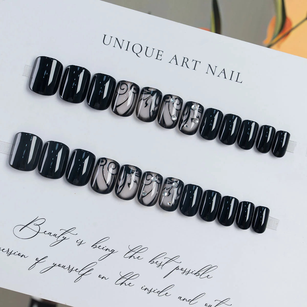 Press-On Nails Peel & Stick Floral Design