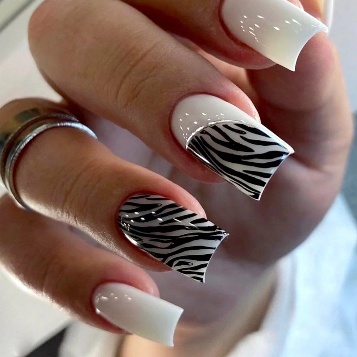 Press-On Nails Pink Zebra Pattern Easy Application