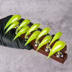 Press-On Nails Pointed Stiletto Easy Apply & Glossy Finish
