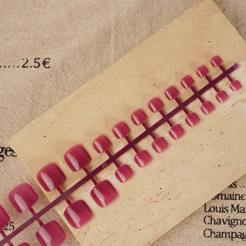 Press-On Nails Pre-Glued Reusable Glossy Square