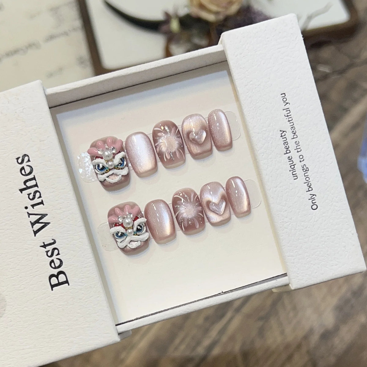 Press-On Nails Reusable Hearts & Floral