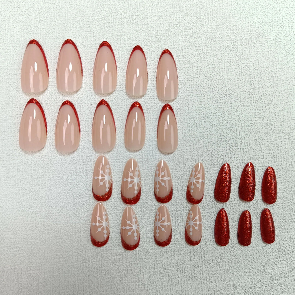 Press-On Nails Self-Adhesive Long-Lasting Set of 24