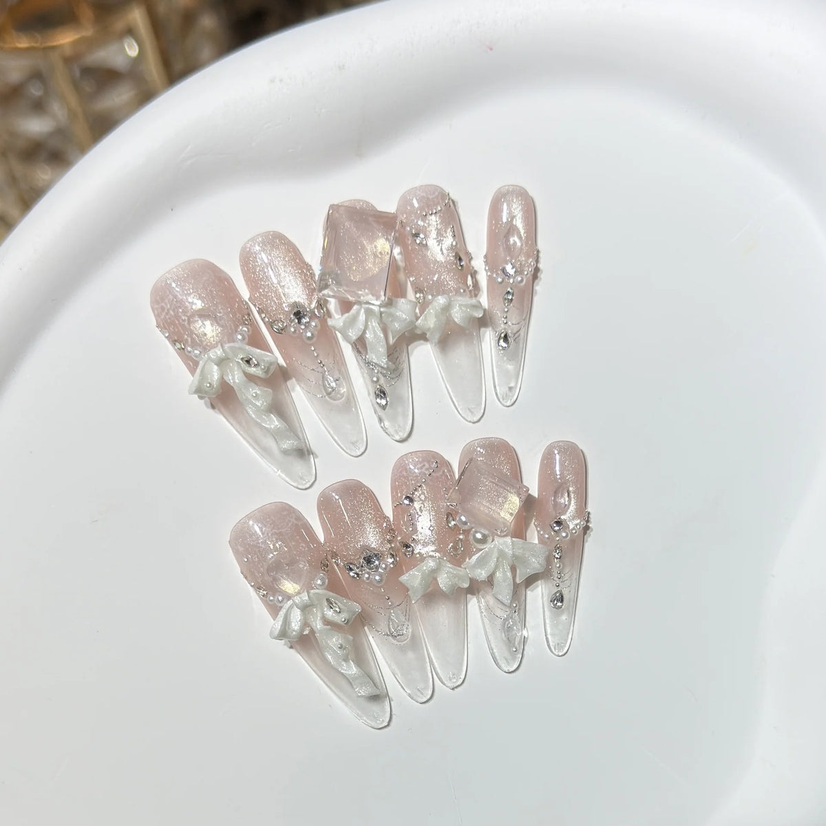 Press-On Nails Set Stiletto Shape Reusable & Easy Application