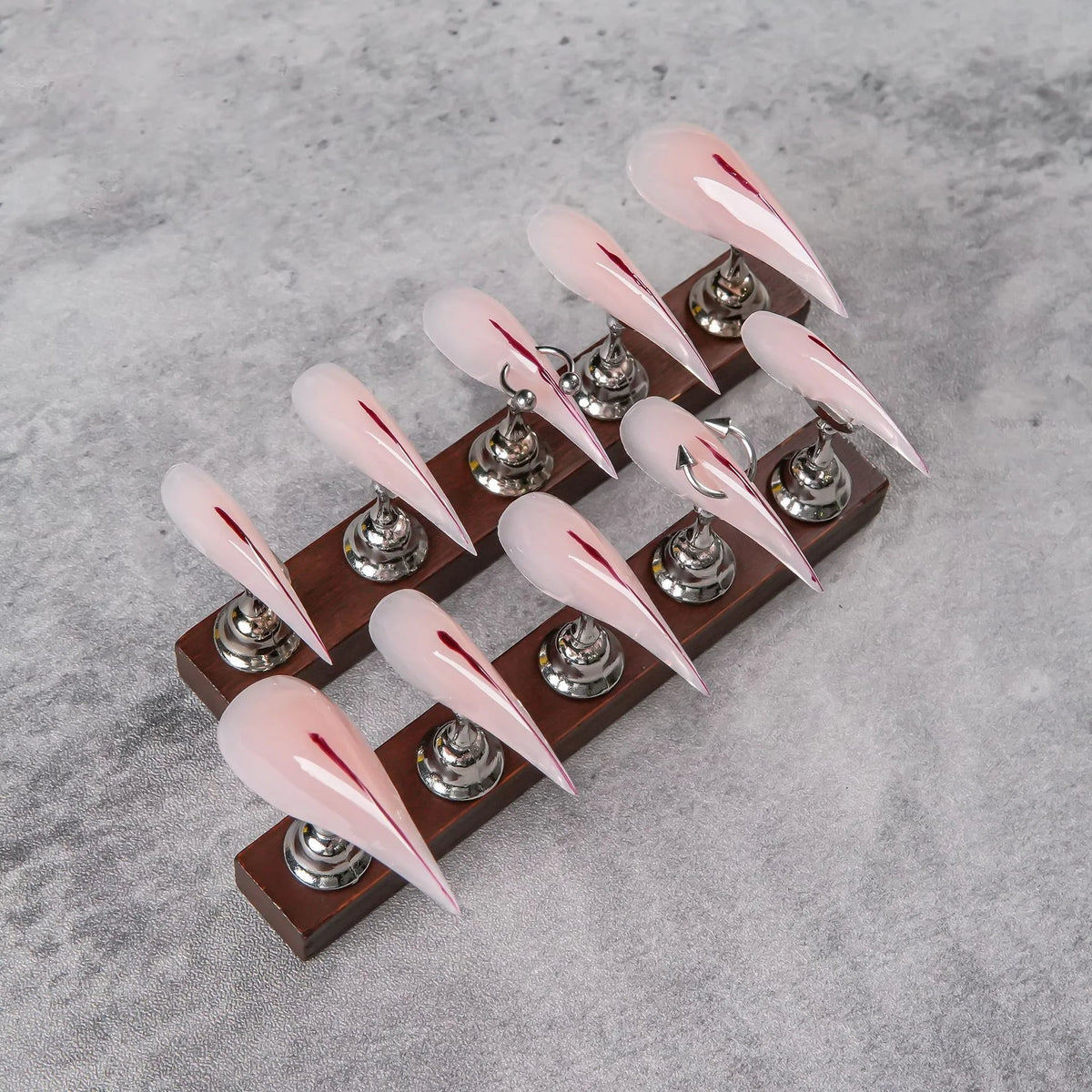 Press-On Nails Sharp Stiletto High-Gloss & Reusable