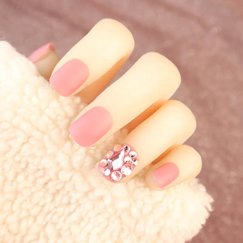 Press-On Nails Soft Matte Rhinestone Accent Reusable