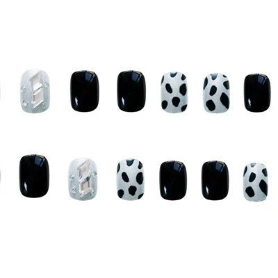 Press-On Nails Sparkling Embellished Glue-Free & Long-Lasting