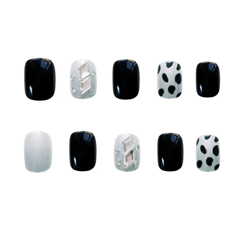 Press-On Nails Sparkling Embellished Glue-Free & Long-Lasting