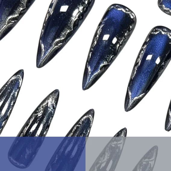 Press-On Nails Stiletto Blue Metallic 24-Piece