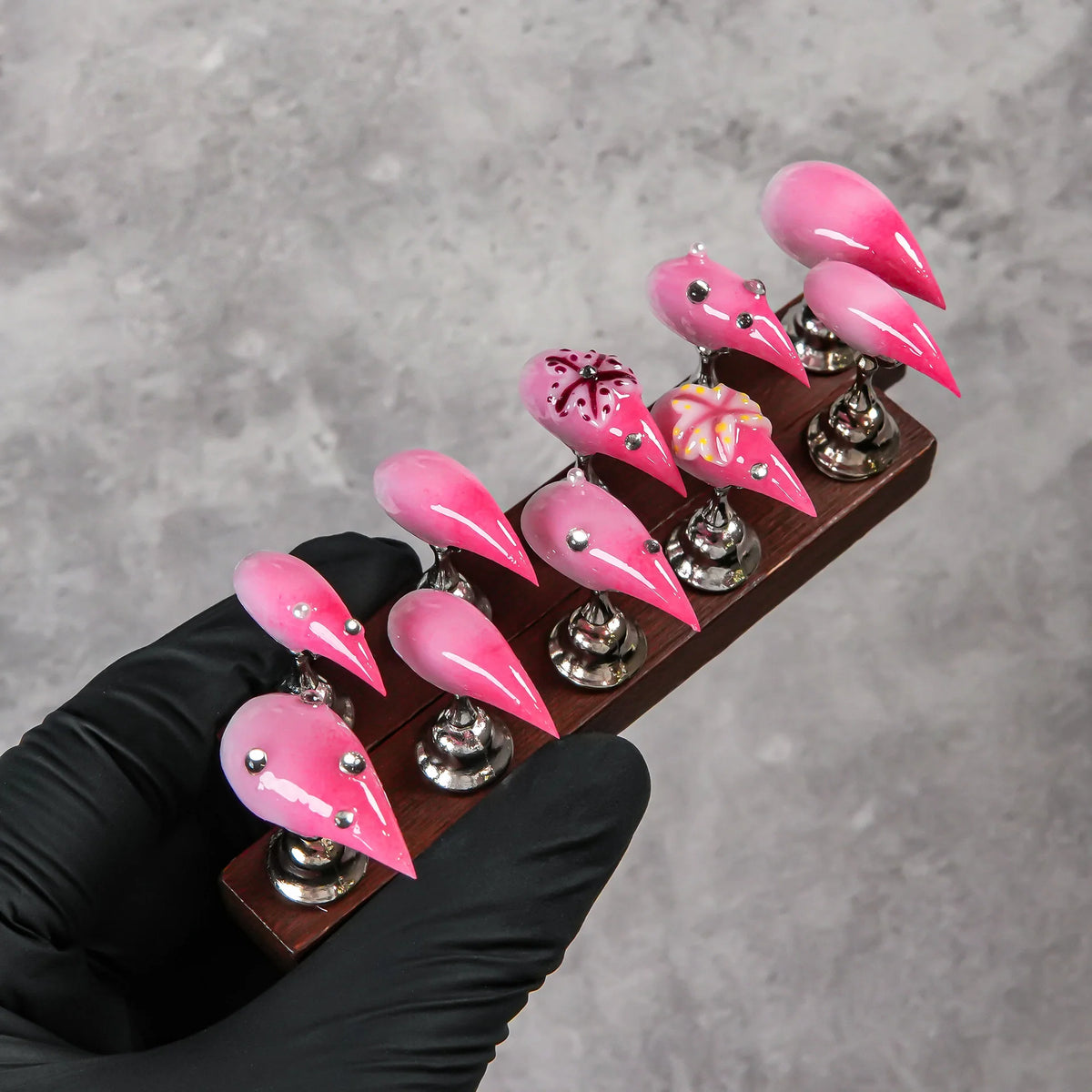 Press-On Nails Stiletto Floral & Gem Accents