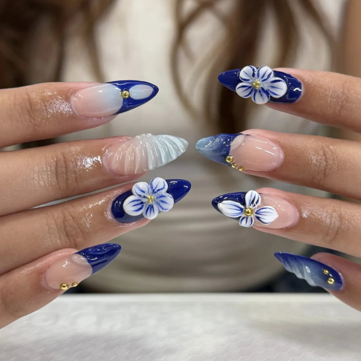 Press-On Nails Stiletto Floral & Glitter