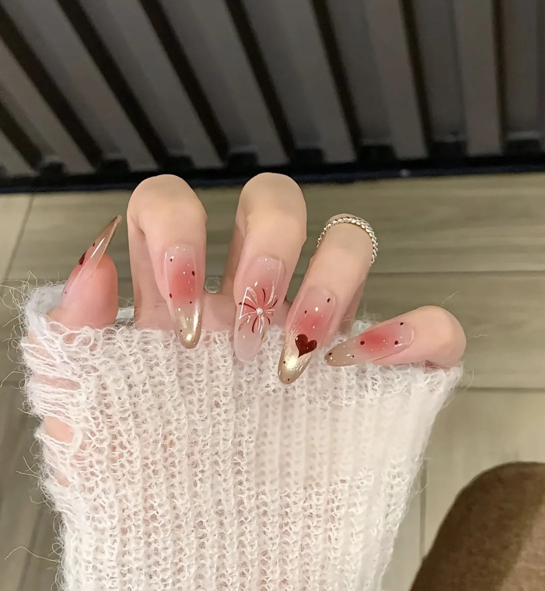 Press On Nails Stiletto Floral Peel & Press