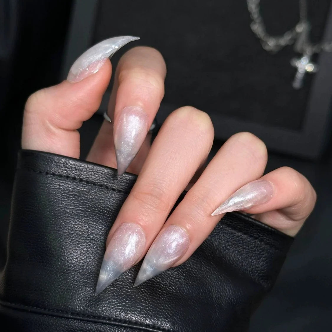 Press-On Nails Stiletto Glitter Gradient Long-Lasting