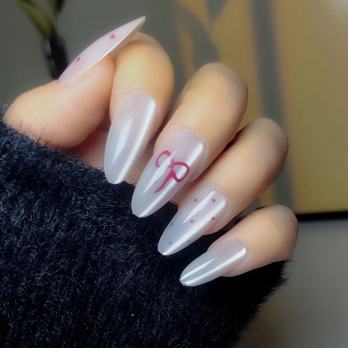 Press-On Nails Stiletto Minimalist Bow Easy Application & Long-Lasting