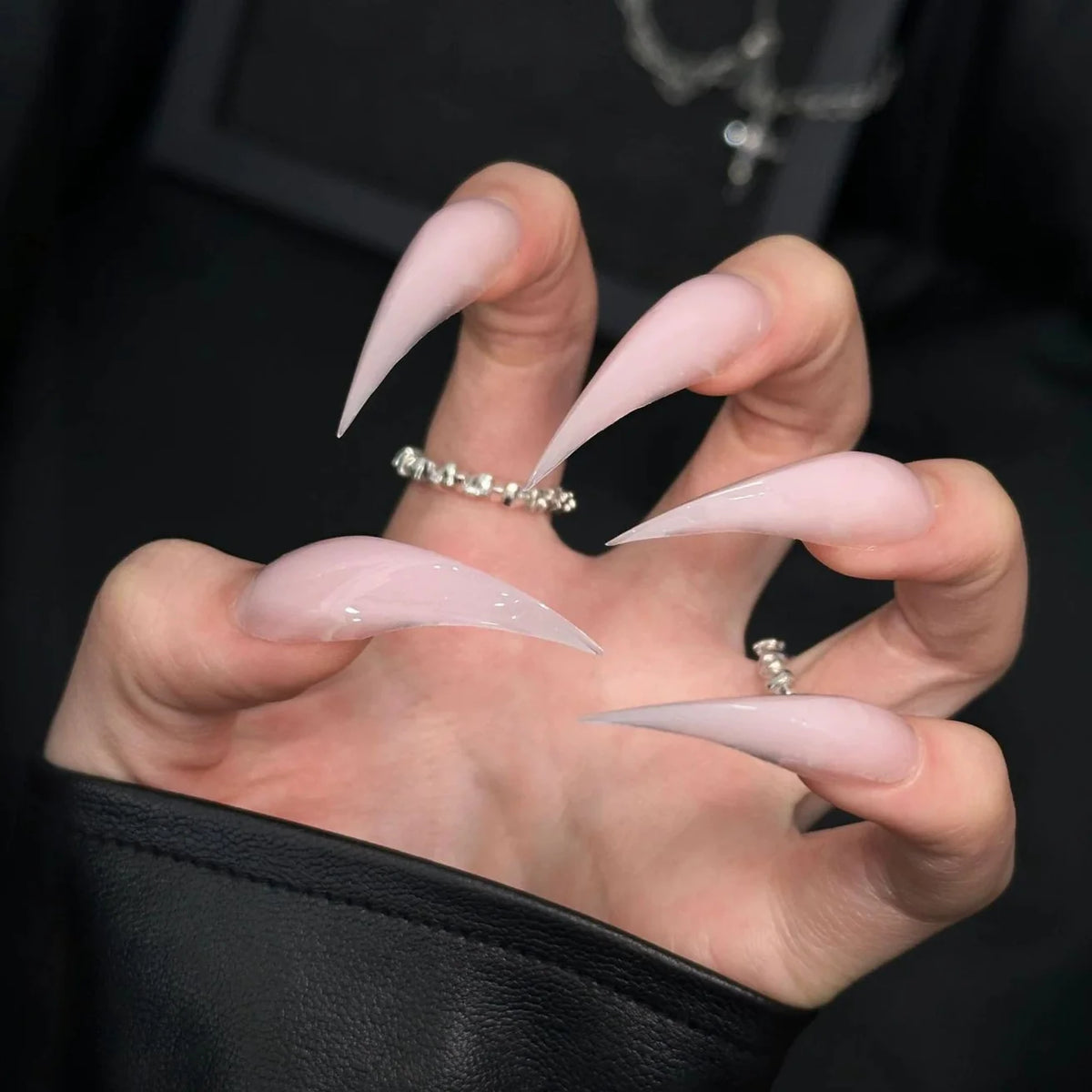 Press-On Nails Stiletto Pre-Glued Comfortable Fit