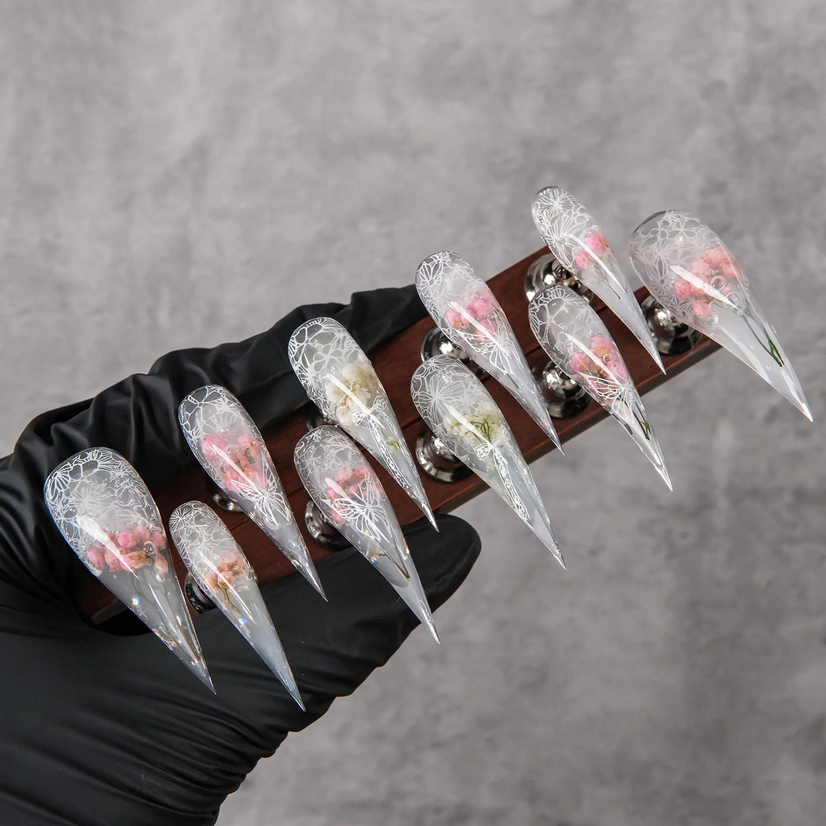 Press-On Nails Stiletto Shape Floral Resin Reusable
