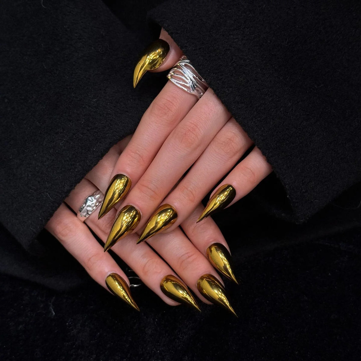 Press-On Nails Stiletto Shape Glossy & Durable