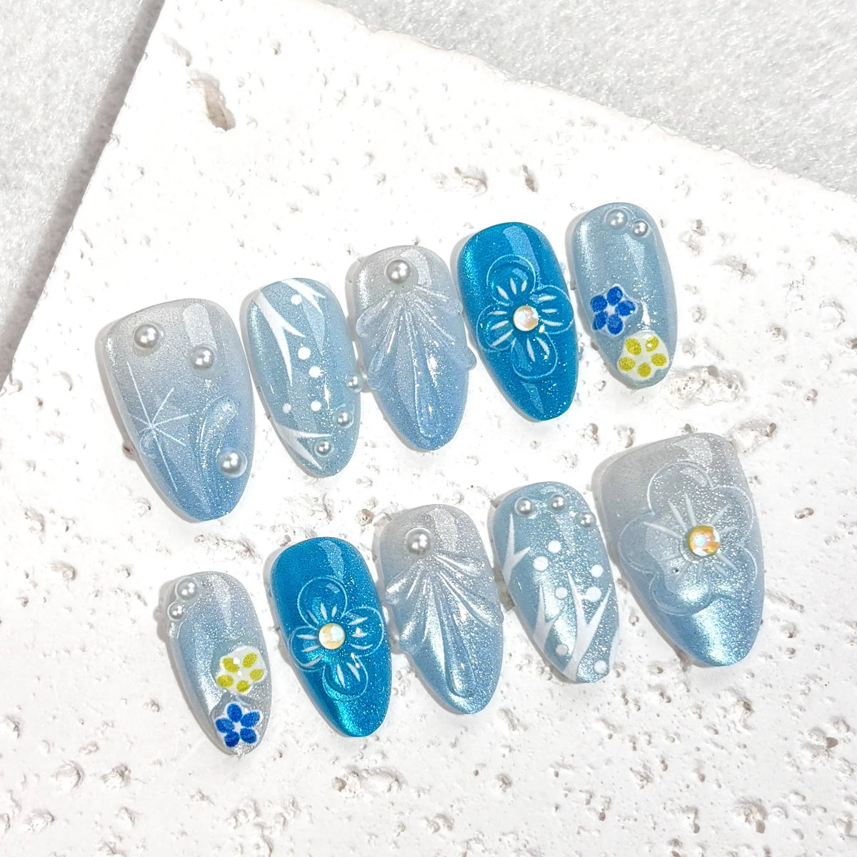 Press-On Nails Vibrant Floral Salon-Quality Multiple Sizes