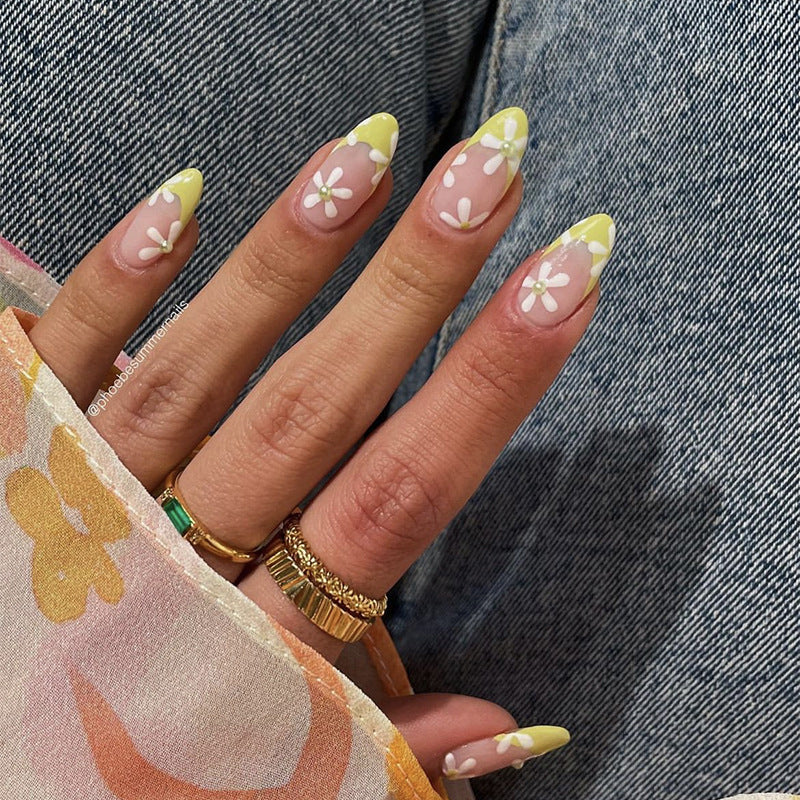 Press-On Nails White Daisy Peel-And-Stick Reusable