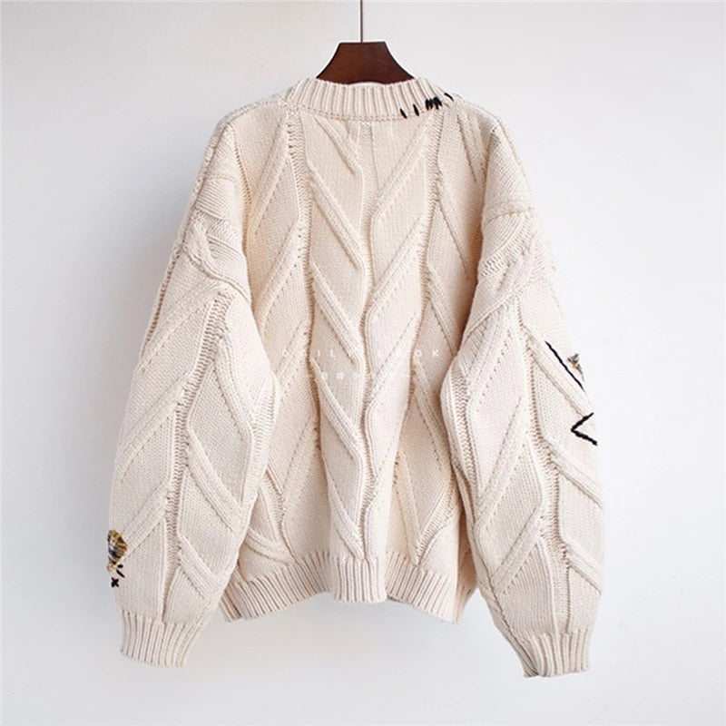Pullover Sweater Soft Knit & Flattering Fit